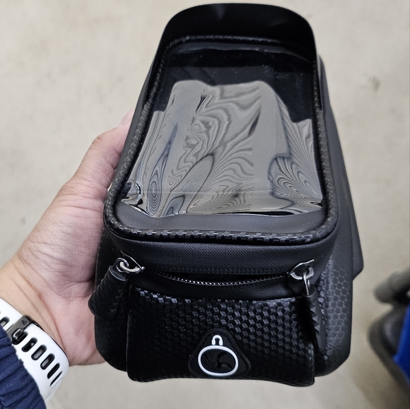 Duratech Waterproof Bike Bag - Picture 3 of 10